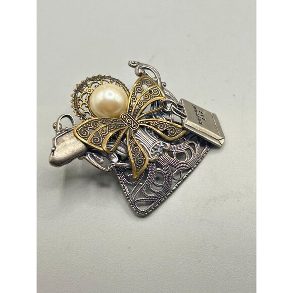 Vintage Assemblage Handmade Angel w Shopping Bag Pin Brooch Filigree Components - Picture 3 of 5